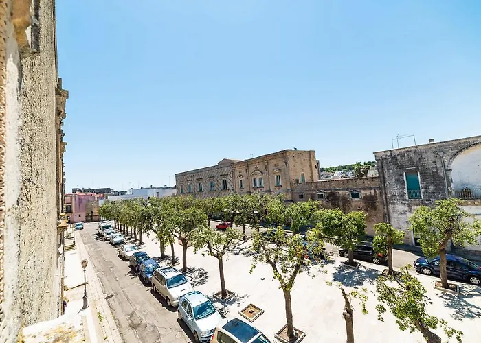 Palazzo Ducale Sangiovanni 4* 알레사노